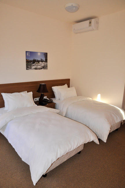 Lagace Hotel Jounieh Rom bilde